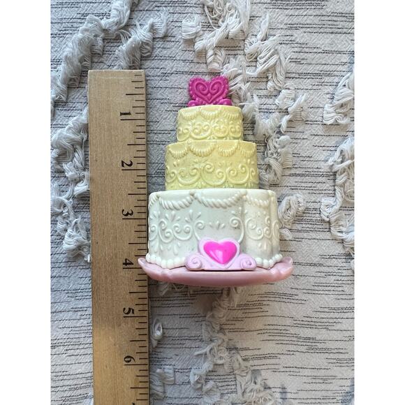 Wedding Cake Replacement Item for MLP Retired Wysteria as the Crystal Bride 2005 - Picture 4 of 4